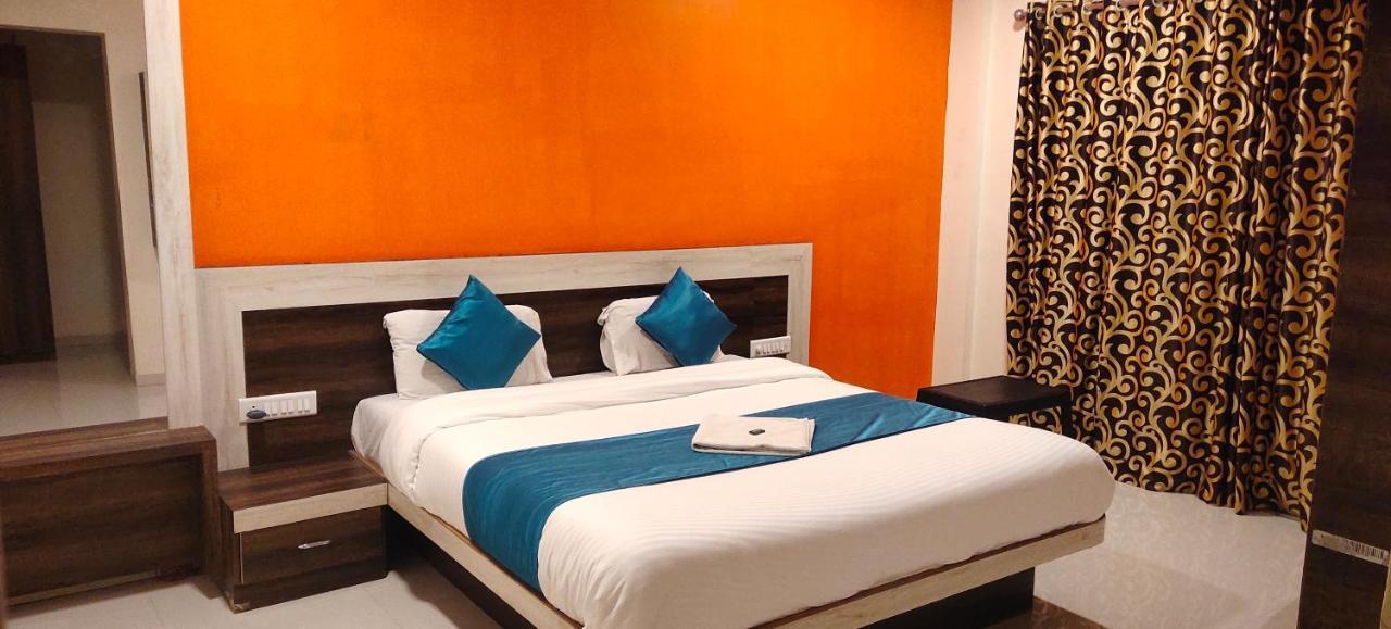 Hotel Shriyan Mahabaleshwar Bagian luar foto