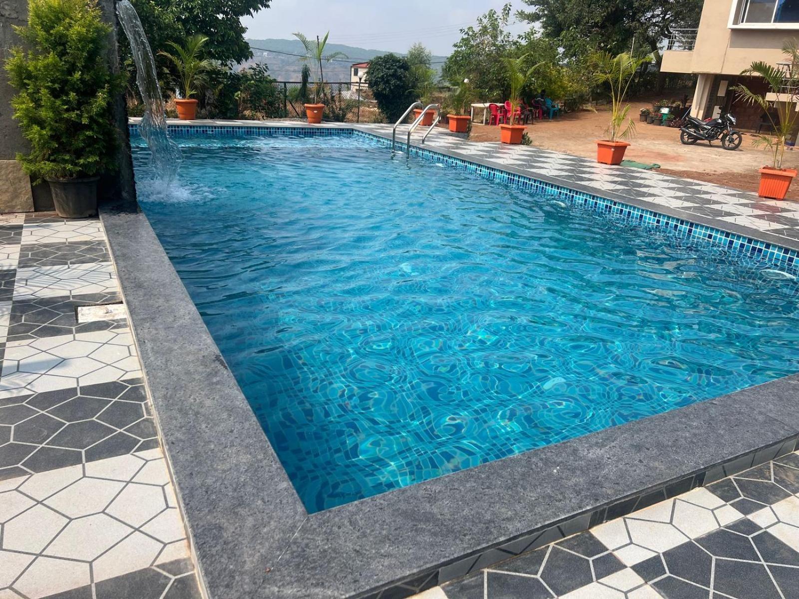 Hotel Shriyan Mahabaleshwar Bagian luar foto